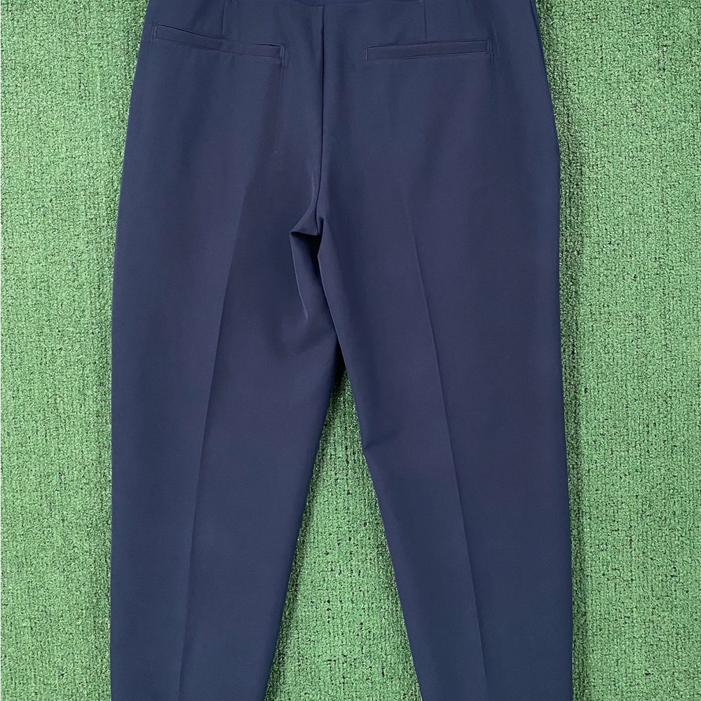 New Athleta Endless High Rise Navy Pants Women’s Size 10 - Picture 6 of 7